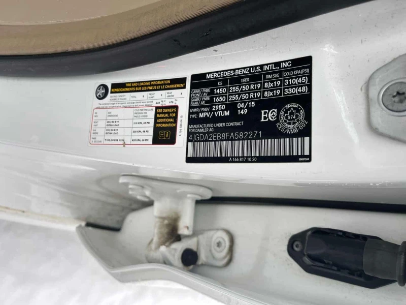 Mercedes-Benz ML 350 BlueTEC  CARFAX, снимка 10 - Автомобили и джипове - 53567084