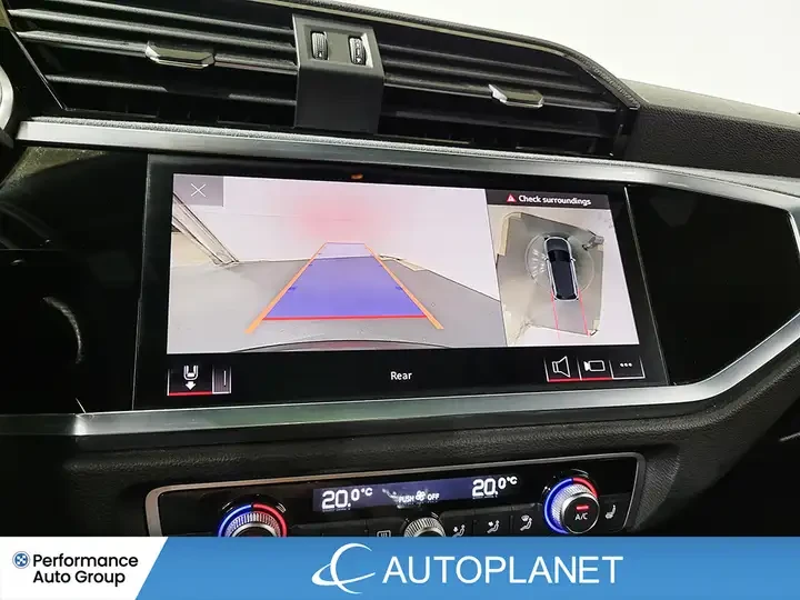 Audi Q3 Technik 45 TFSI/Quattro/S-Line/ПАНОРАМА/CarPlay, снимка 13 - Автомобили и джипове - 55173803
