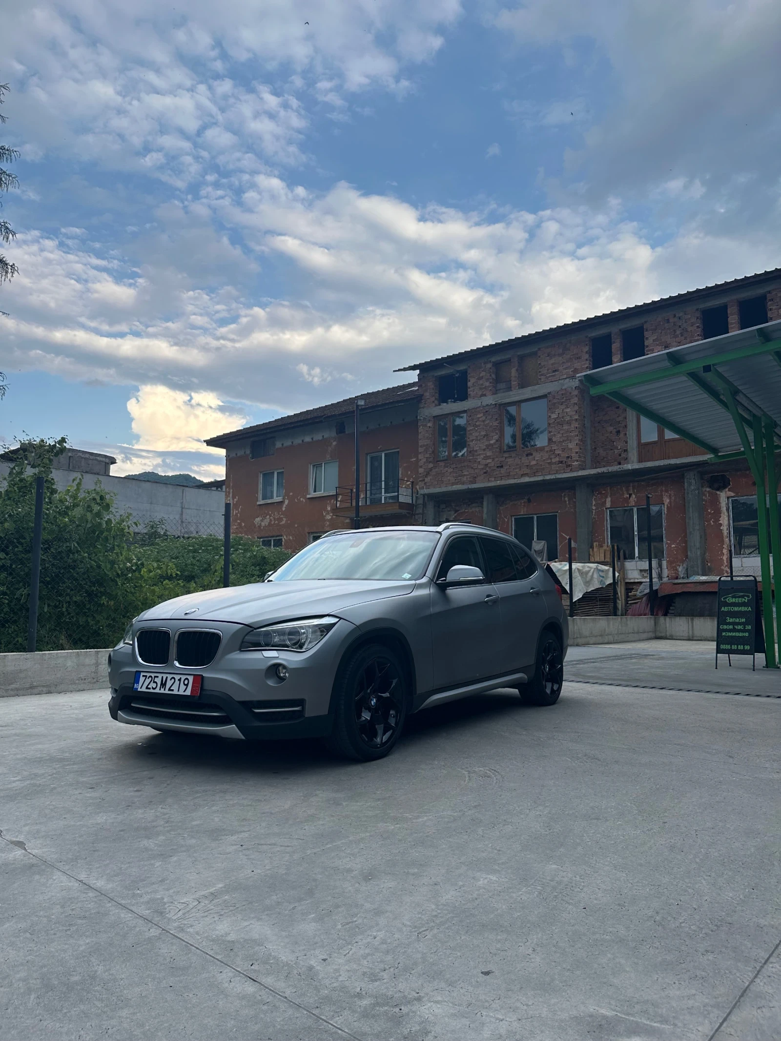 BMW X1 Powder Ride Edition, снимка 1