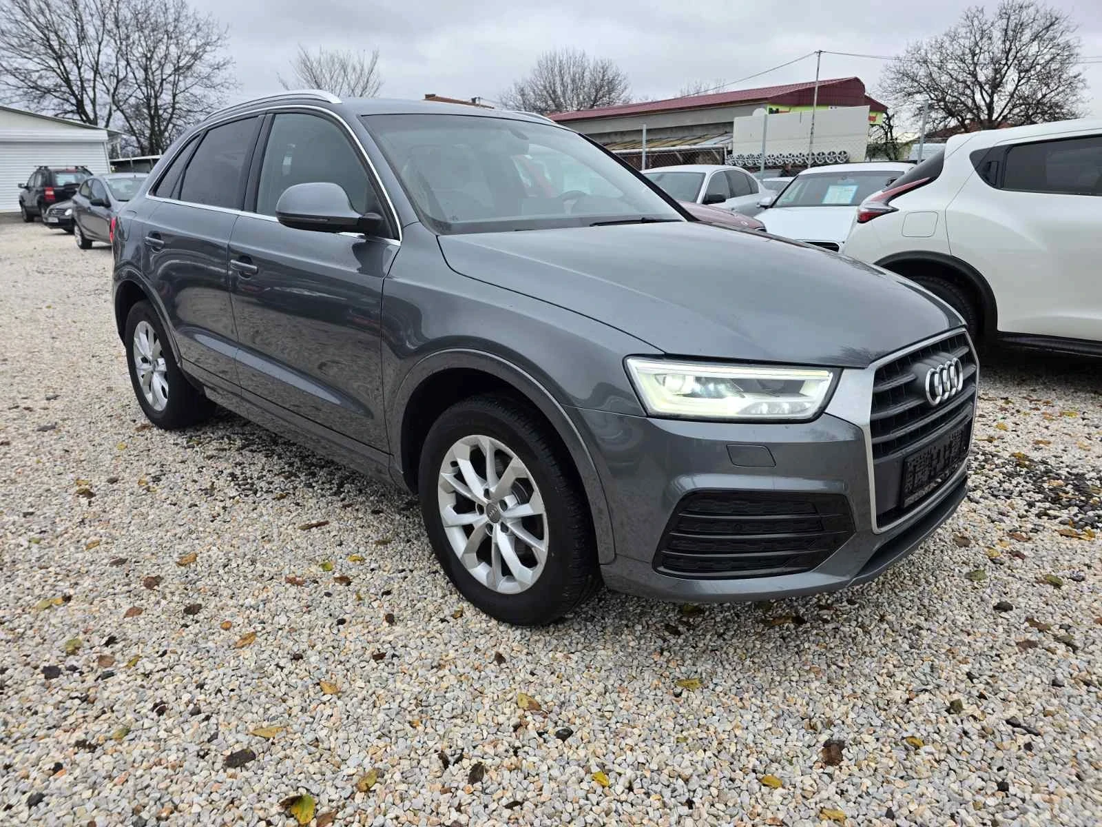 Audi Q3 2.0TDI 4X4 - изображение 2