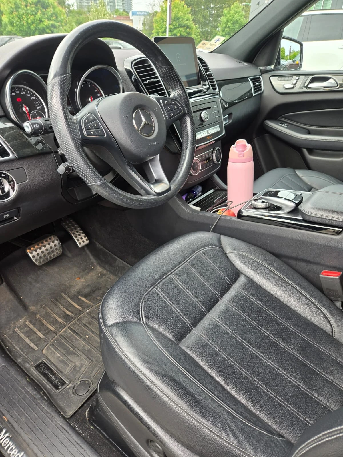 Mercedes-Benz GLE 400 ДИСТРОНИК * ПАНОРАМА * 360 * HARMAN KARDON, снимка 7 - Автомобили и джипове - 54672241