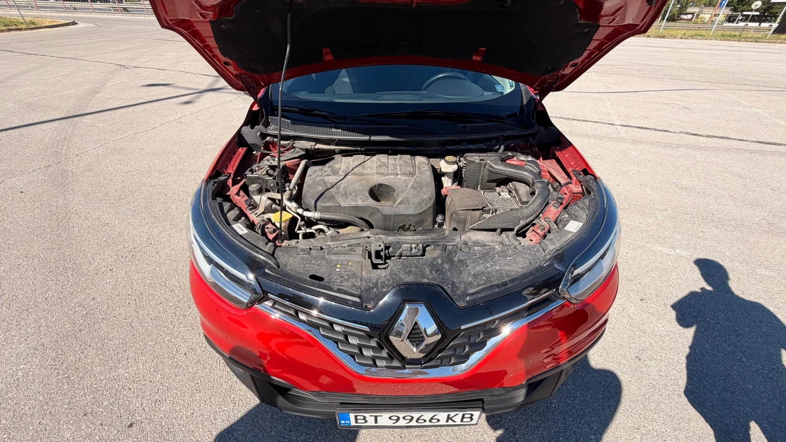 Renault Kadjar, снимка 9 - Автомобили и джипове - 54855312
