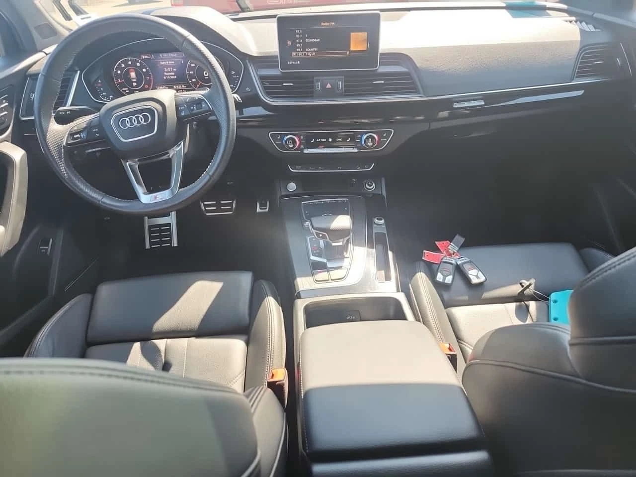 Audi Q5  2.0L S-LINE | TECHNIK | 360 | PANO | 2 КЛЮЧА , снимка 10 - Автомобили и джипове - 54901752