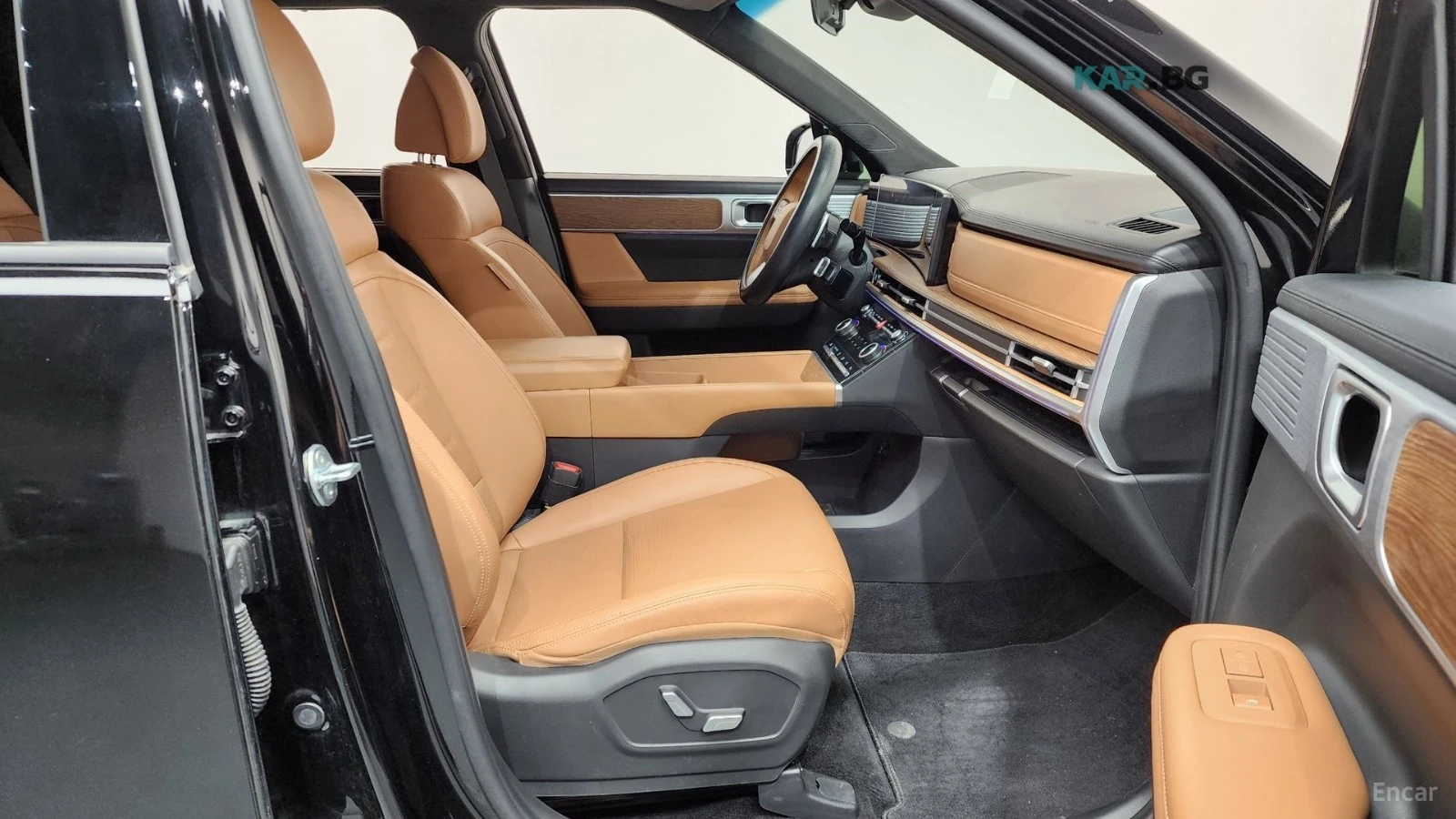 Hyundai Santa fe 2.5T* ОБДУХВАНЕ* ДИСТРОНИК* СЛЕДЕНЕ НА ЛЕНТИ* КАМ, снимка 11 - Автомобили и джипове - 54935171