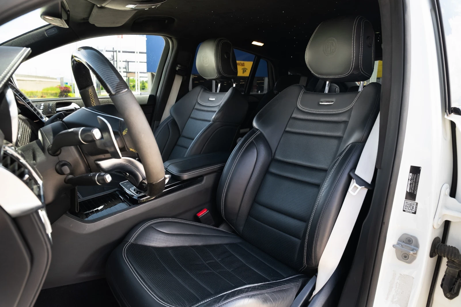 Mercedes-Benz GLE 63 S AMG 5.5 V8 Biturbo 585HP, снимка 8 - Автомобили и джипове - 54980427