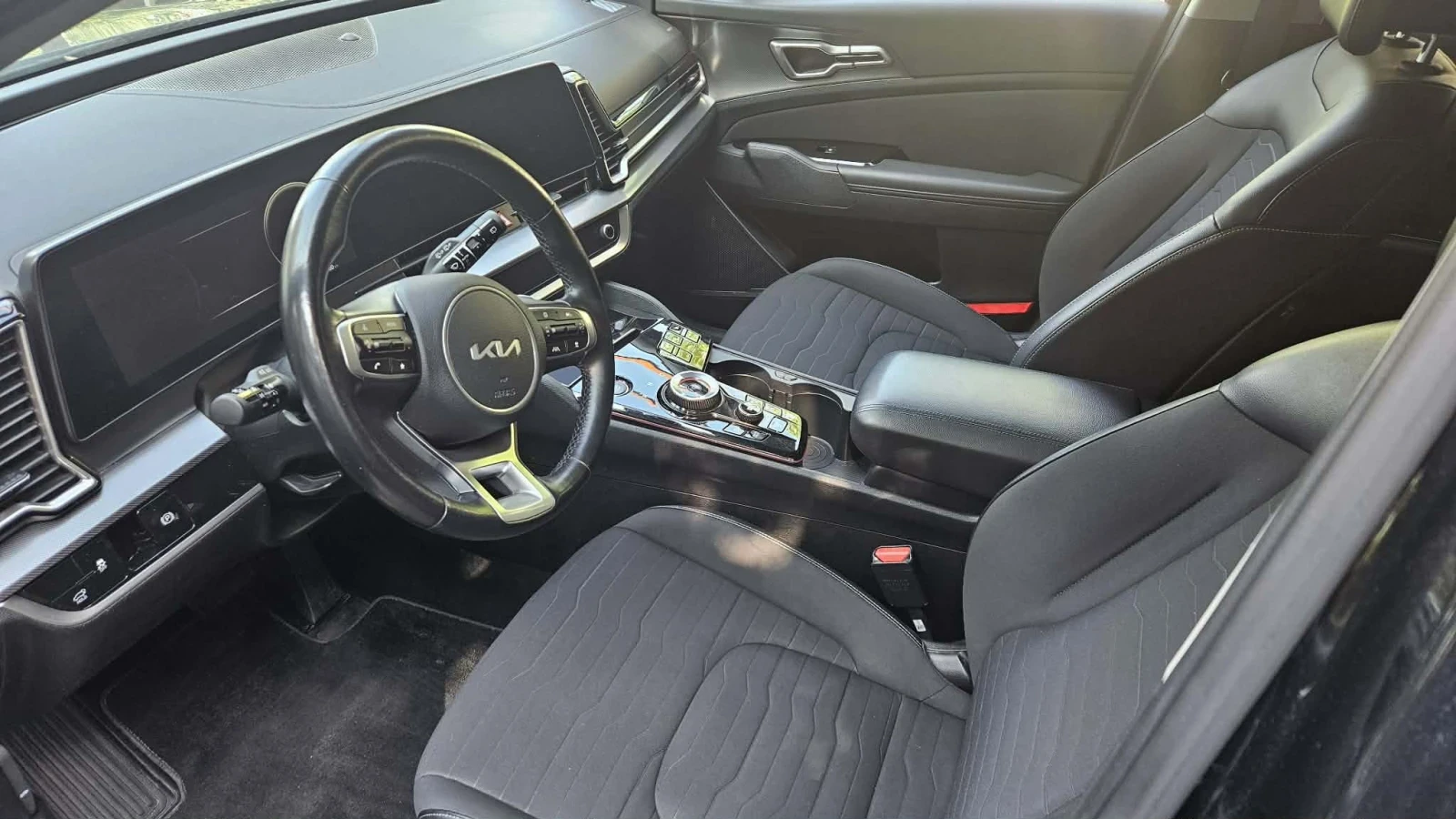 Kia Sportage, снимка 9 - Автомобили и джипове - 55382933