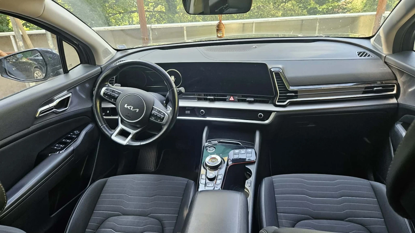 Kia Sportage, снимка 12 - Автомобили и джипове - 55382933