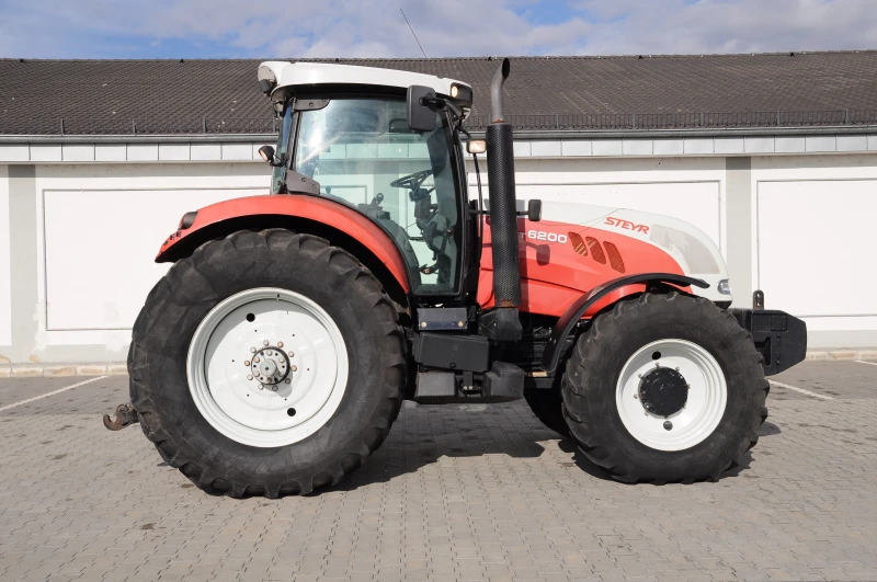 Трактор Steyr CVT 6200, снимка 1 - Селскостопанска техника - 47717898