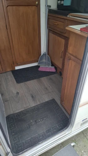 Каравана Avondale, снимка 12