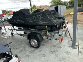 ����� �� �������� �� ���� Bombardier Sea Doo RXP