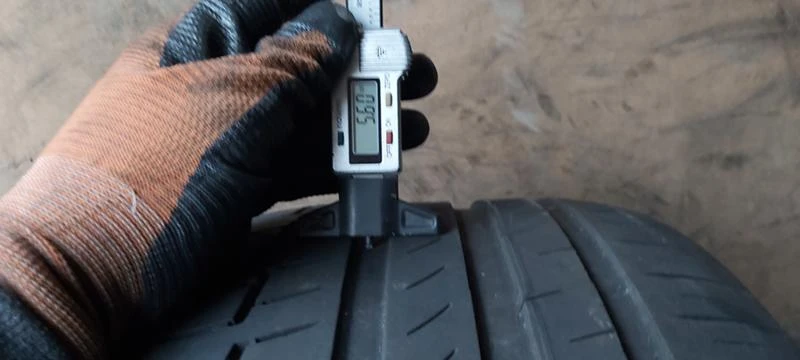 Гуми Летни 245/40R18, снимка 3 - Гуми и джанти - 35130003