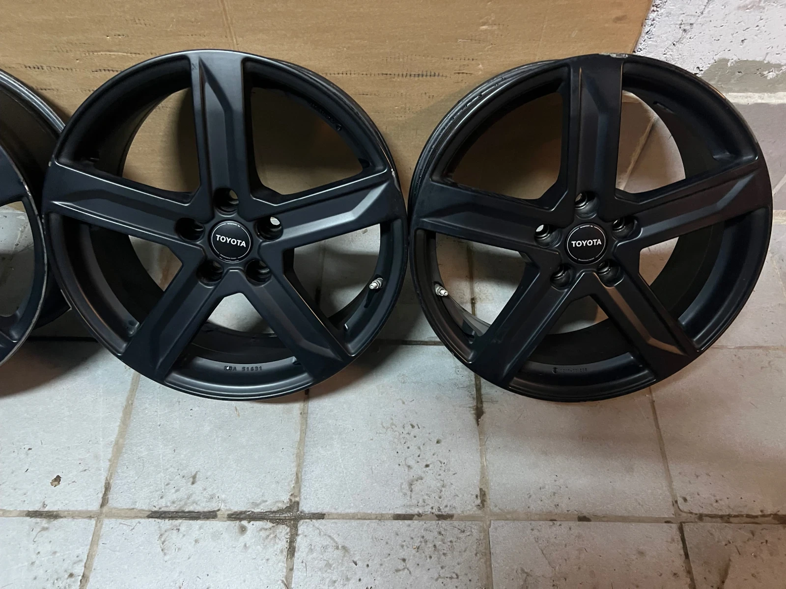 ������ | Mobile.bg � ����������� 4