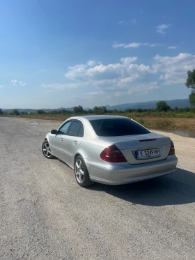 Mercedes-Benz E 240, снимка 6