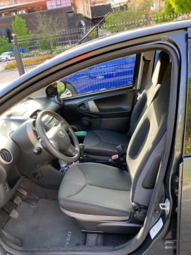 Toyota Aygo, снимка 8