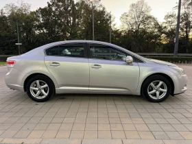 Toyota Avensis Benzin132кс.Sedan160780km!* Navi* Multi* Klima*  - [9] 