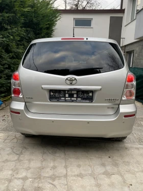 Toyota Corolla verso 2.2 D-4D, снимка 5