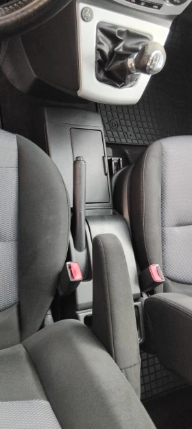 Mazda 5 2.0i | Mobile.bg    17