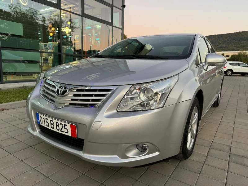 Toyota Avensis Benzin132кс.Sedan160780km!* Navi* Multi* Klima* , снимка 3 - Автомобили и джипове - 47682504