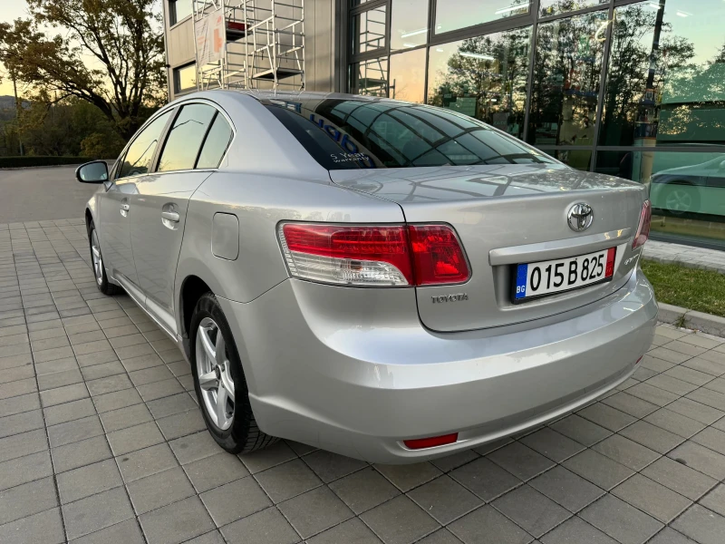 Toyota Avensis Benzin132кс.Sedan160780km!* Navi* Multi* Klima* , снимка 5 - Автомобили и джипове - 47682504