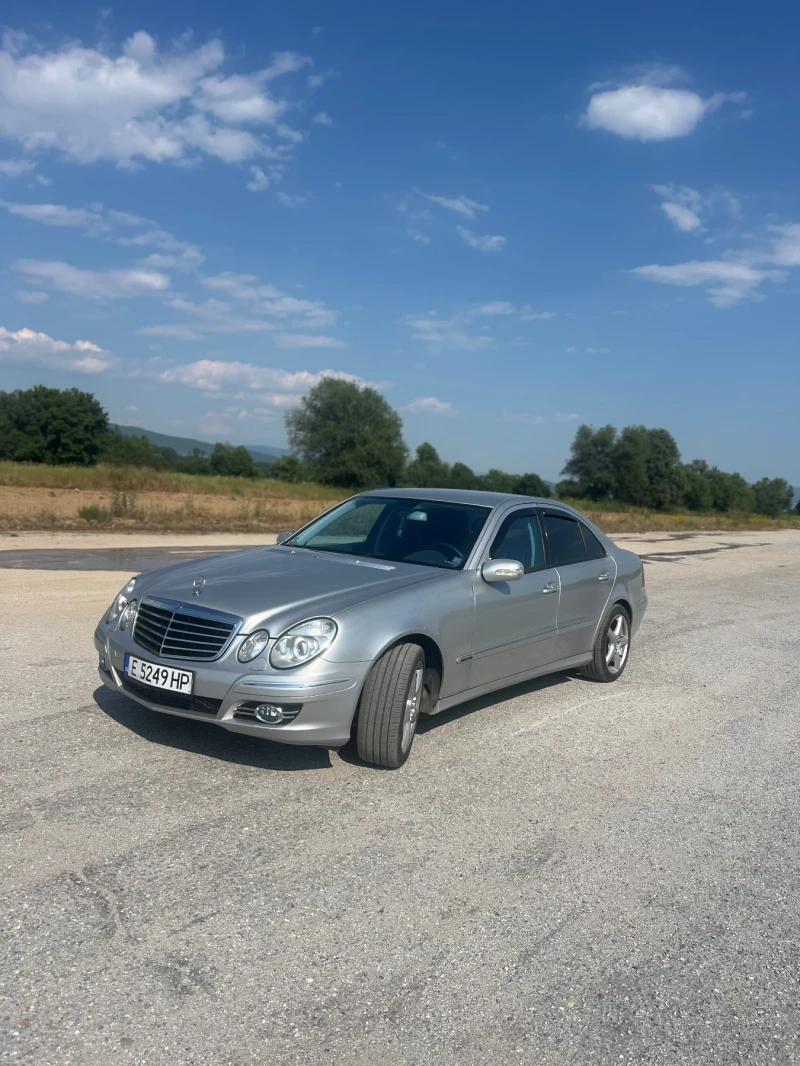 Mercedes-Benz E 240, снимка 3 - Автомобили и джипове - 50891894