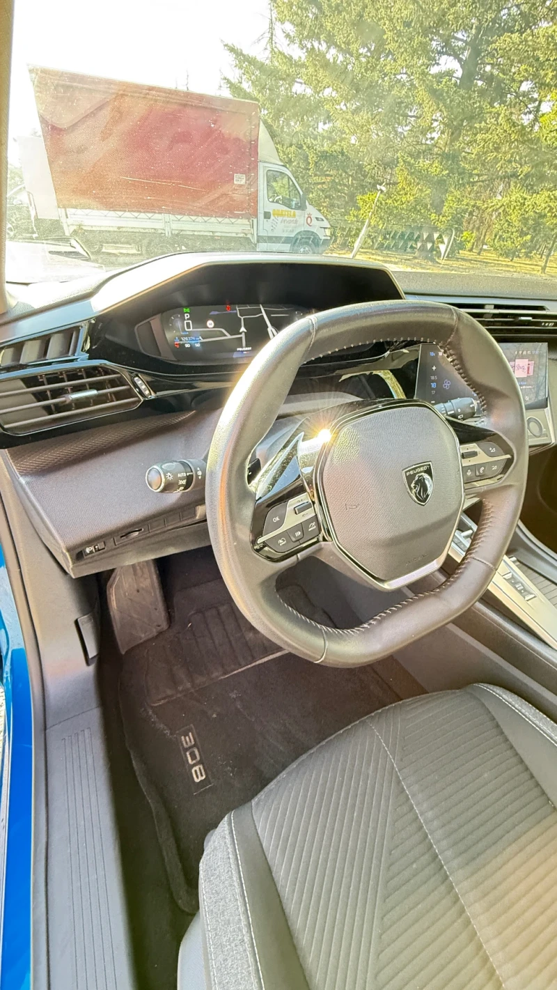 Peugeot 308 1.5 BLUEHDI EAT8 - TOP, снимка 15 - Автомобили и джипове - 51625058