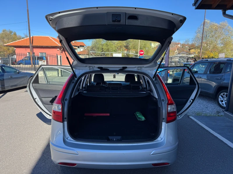 Hyundai I30 1.6 CRDI НОВ ВНОС , снимка 14 - Автомобили и джипове - 52231363