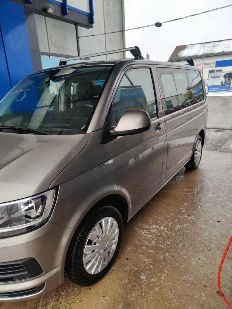 VW Multivan, снимка 2 - Автомобили и джипове - 53062088