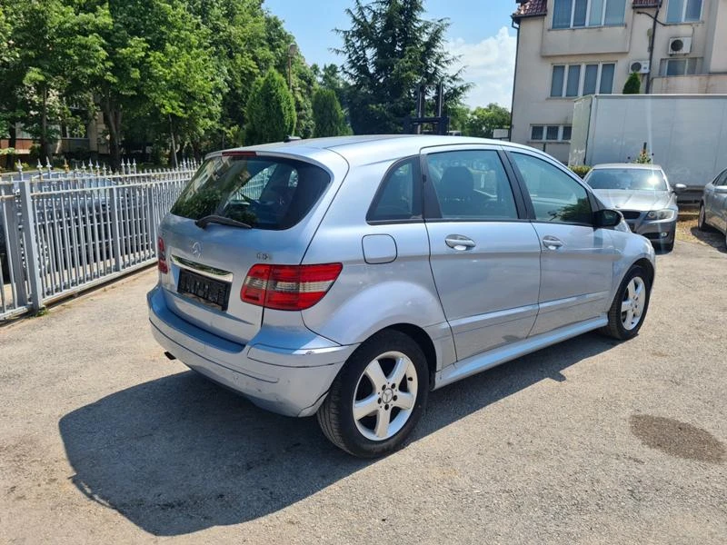 Mercedes-Benz B 180 CDI/108kc/6ск./Италия, снимка 5 - Автомобили и джипове - 41645903