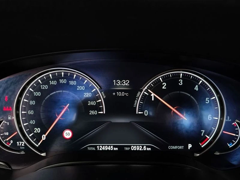 BMW 530 530I M Sports Plus, снимка 11 - Автомобили и джипове - 55505395