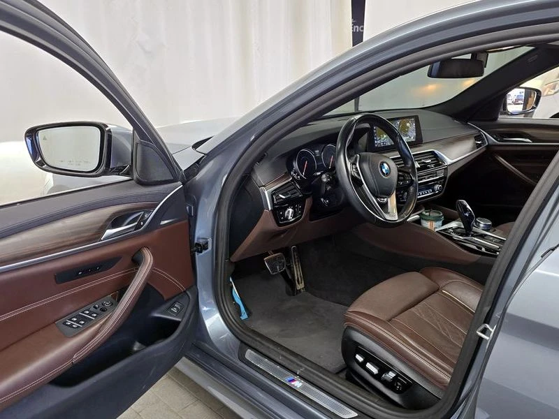 BMW 530 530I M Sports Plus, снимка 6 - Автомобили и джипове - 55505395