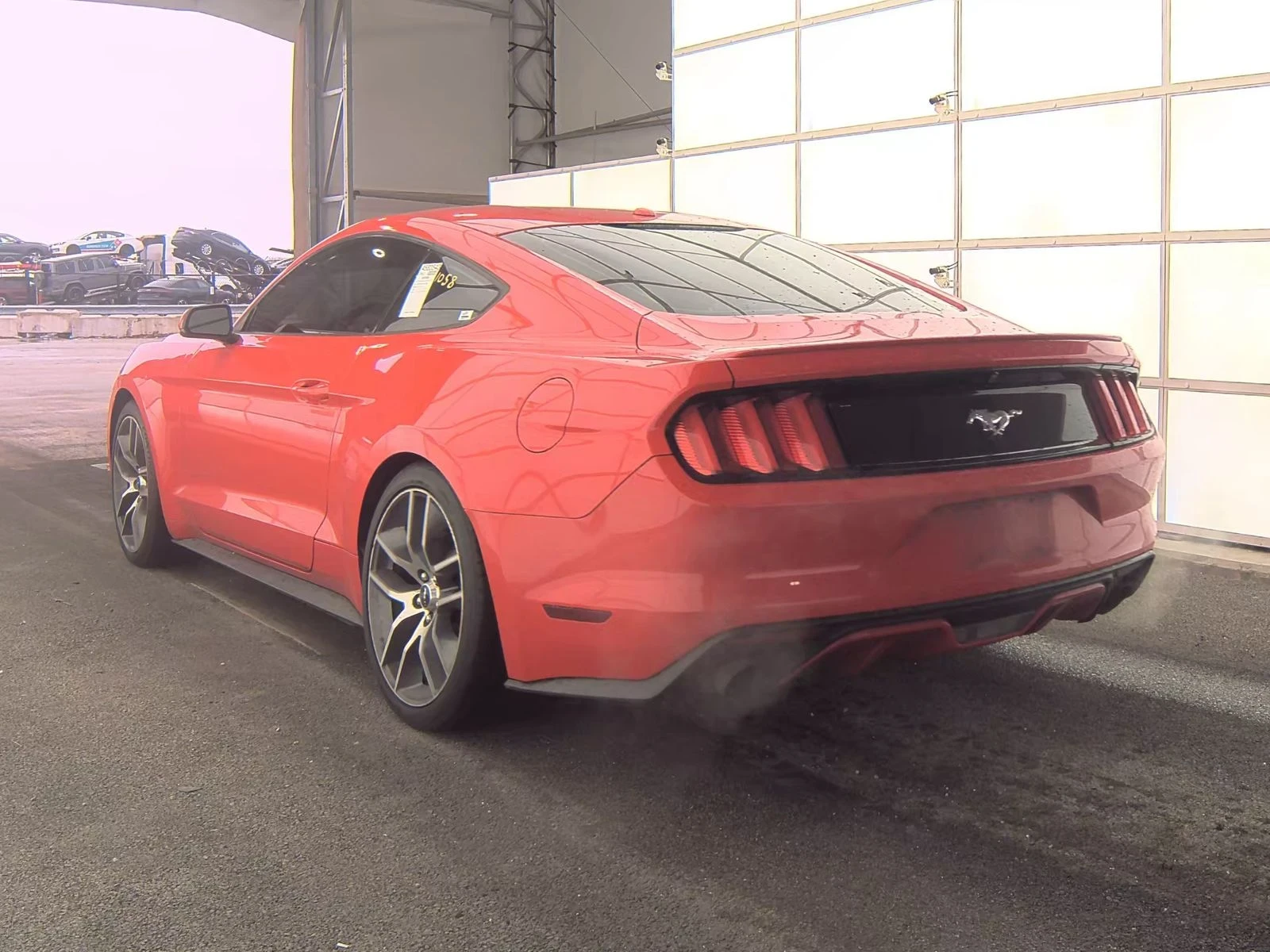 Ford Mustang  - изображение 6