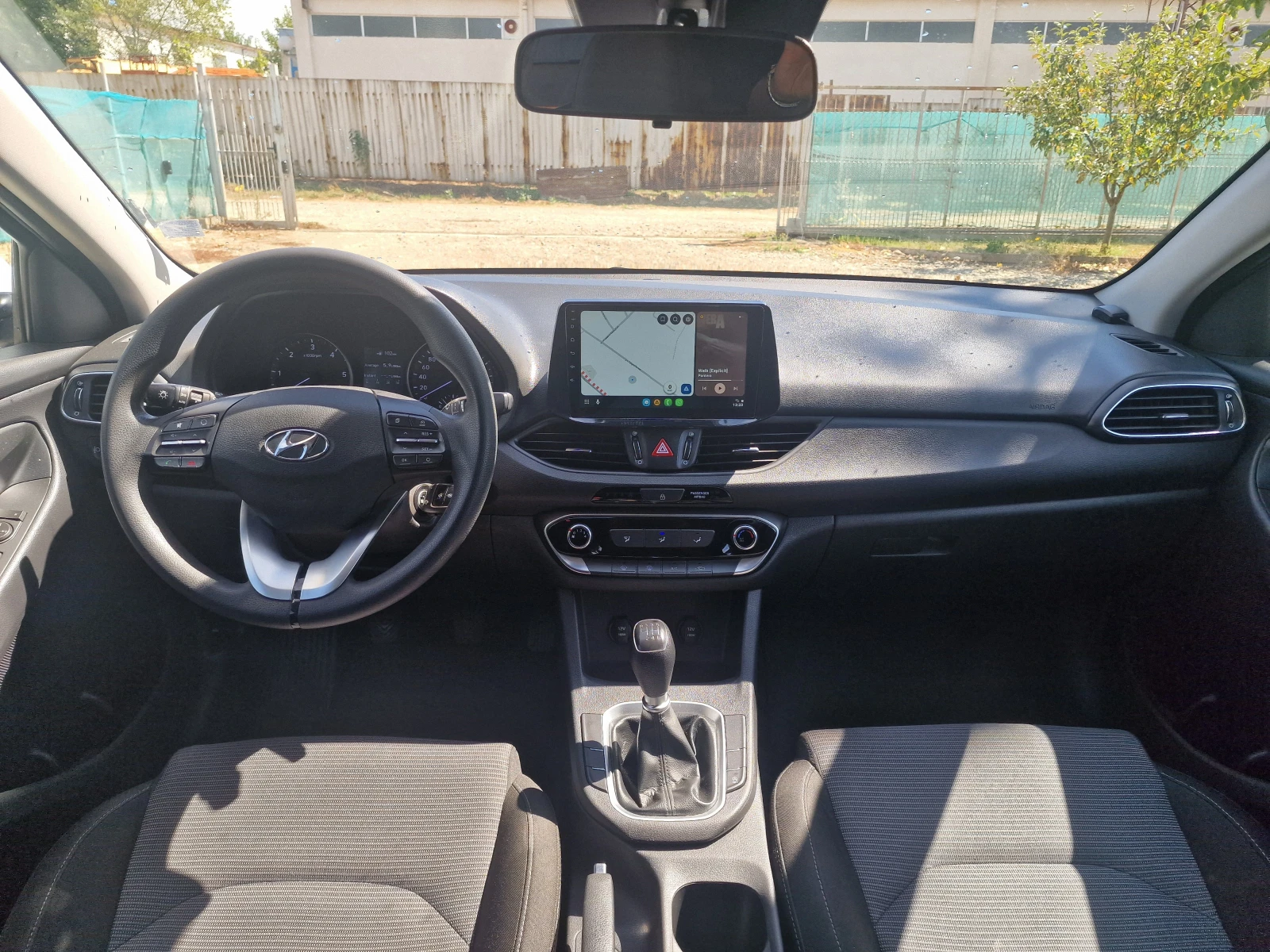 Hyundai I30 1.6CRDi Euro 6B | Mobile.bg   11