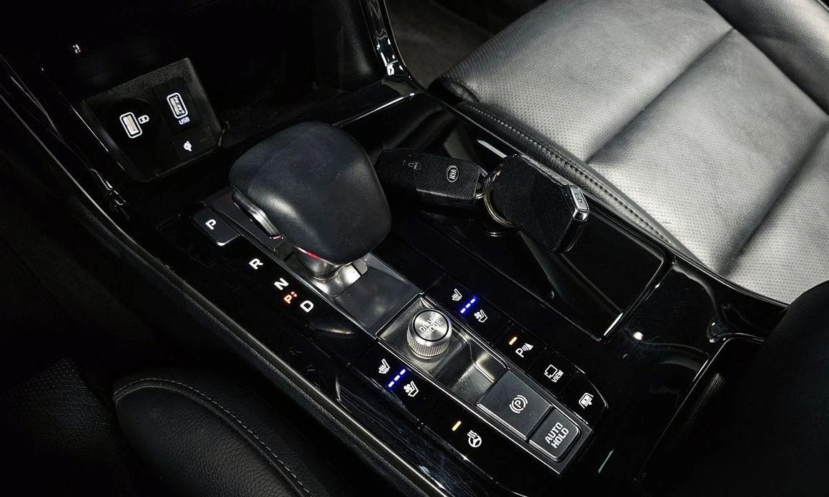 Kia K7 3.0 LPI Prestige - изображение 9