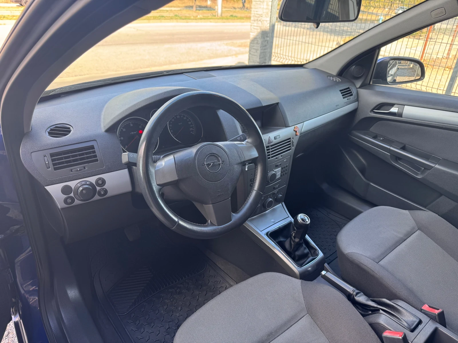 Opel Astra 1.7CDTI 101кс * НАПЪЛНО ОБСЛУЖЕН*  | Mobile.bg — изображение 11