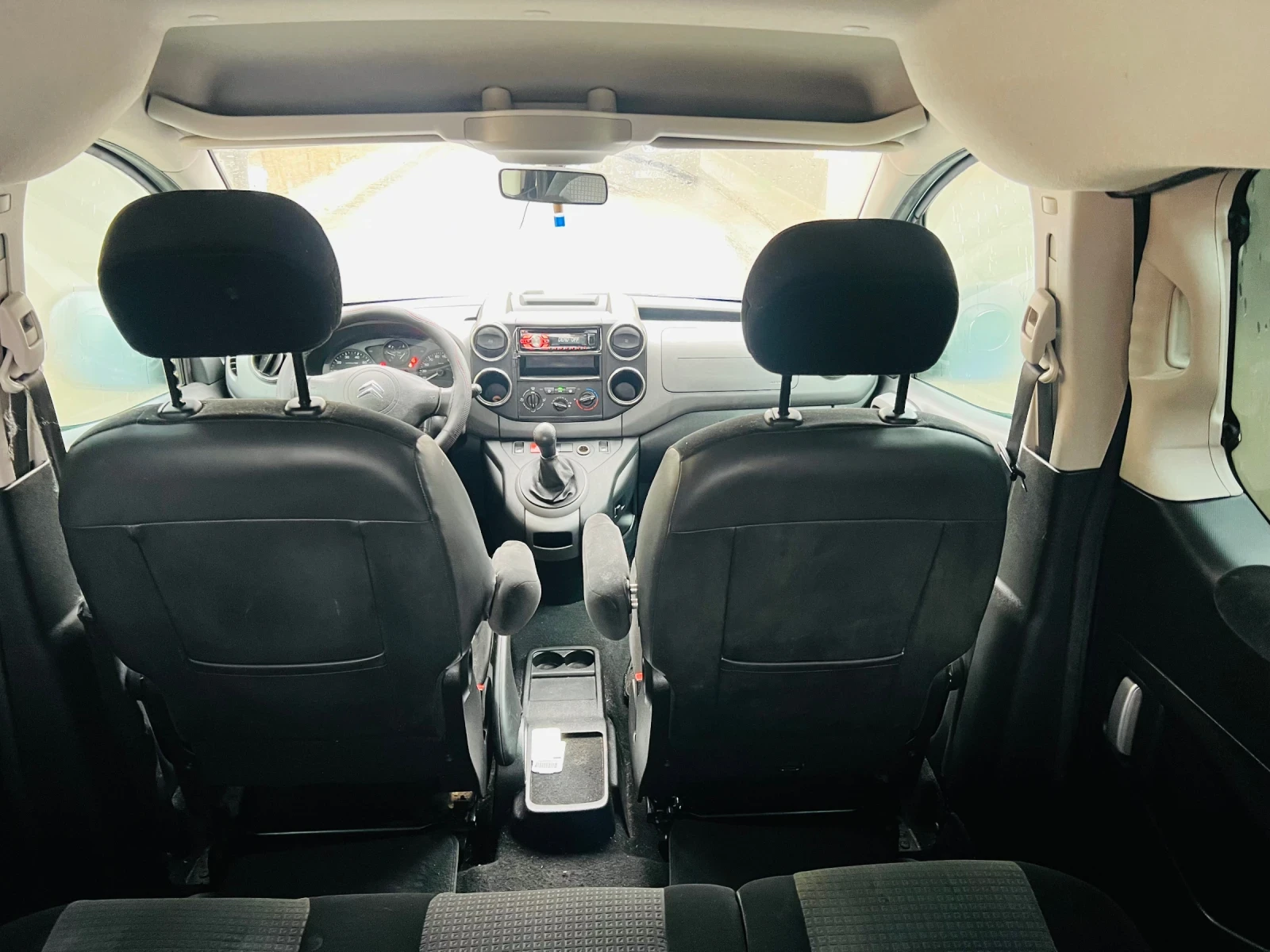 Citroen Berlingo 1.6 hdi 110 multispace - изображение 8