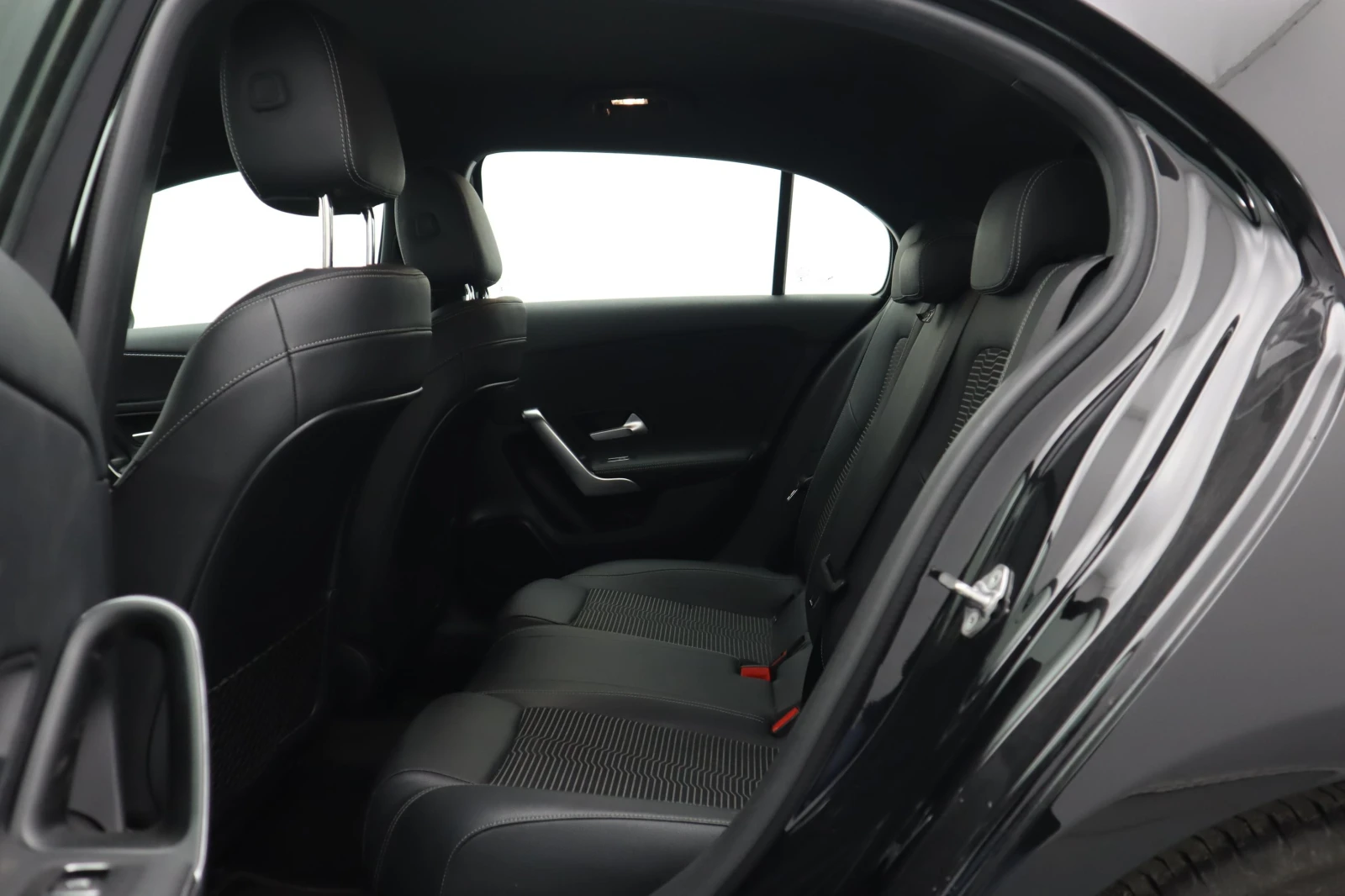 Mercedes-Benz A 180 | Mobile.bg   12