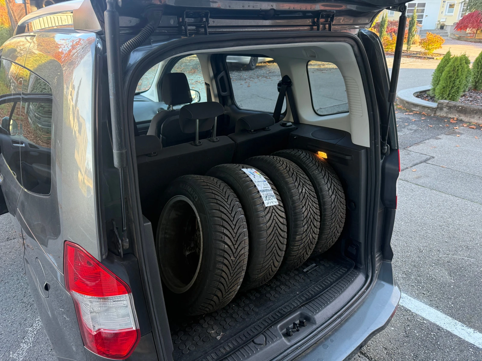 Ford Courier 1.5TDCI* 95��*  | Mobile.bg � ����������� 14