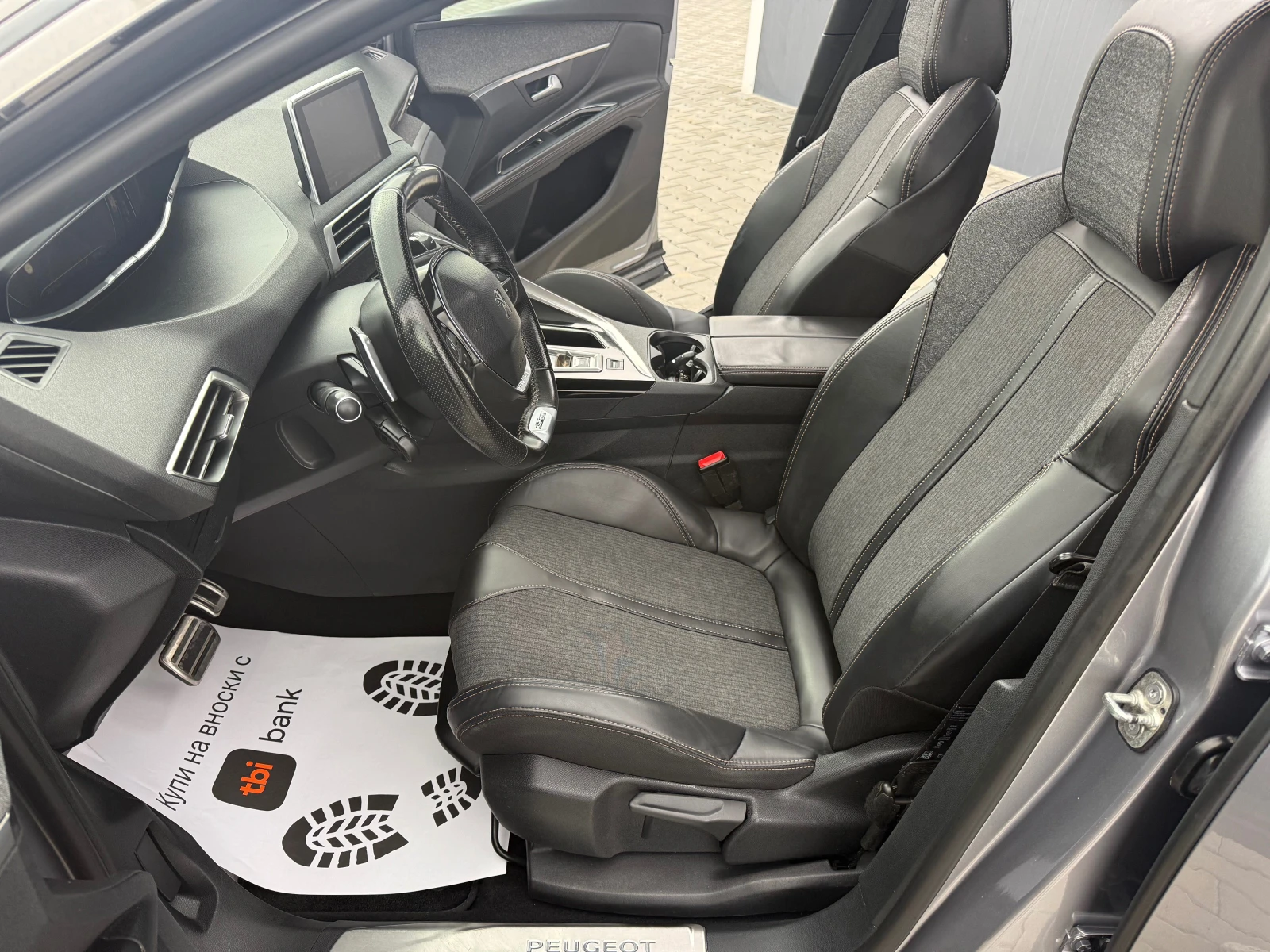 Peugeot 5008 1.6HDI 7 места  GT line Собствен лизинг !!!, снимка 9 - Автомобили и джипове - 54046636