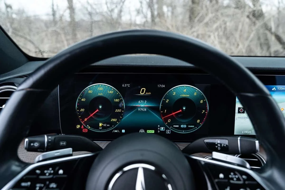 Mercedes-Benz E 450 BURMESTER * 360 * АМБИЕНТНО * ПАМЕТ, снимка 7 - Автомобили и джипове - 54124003