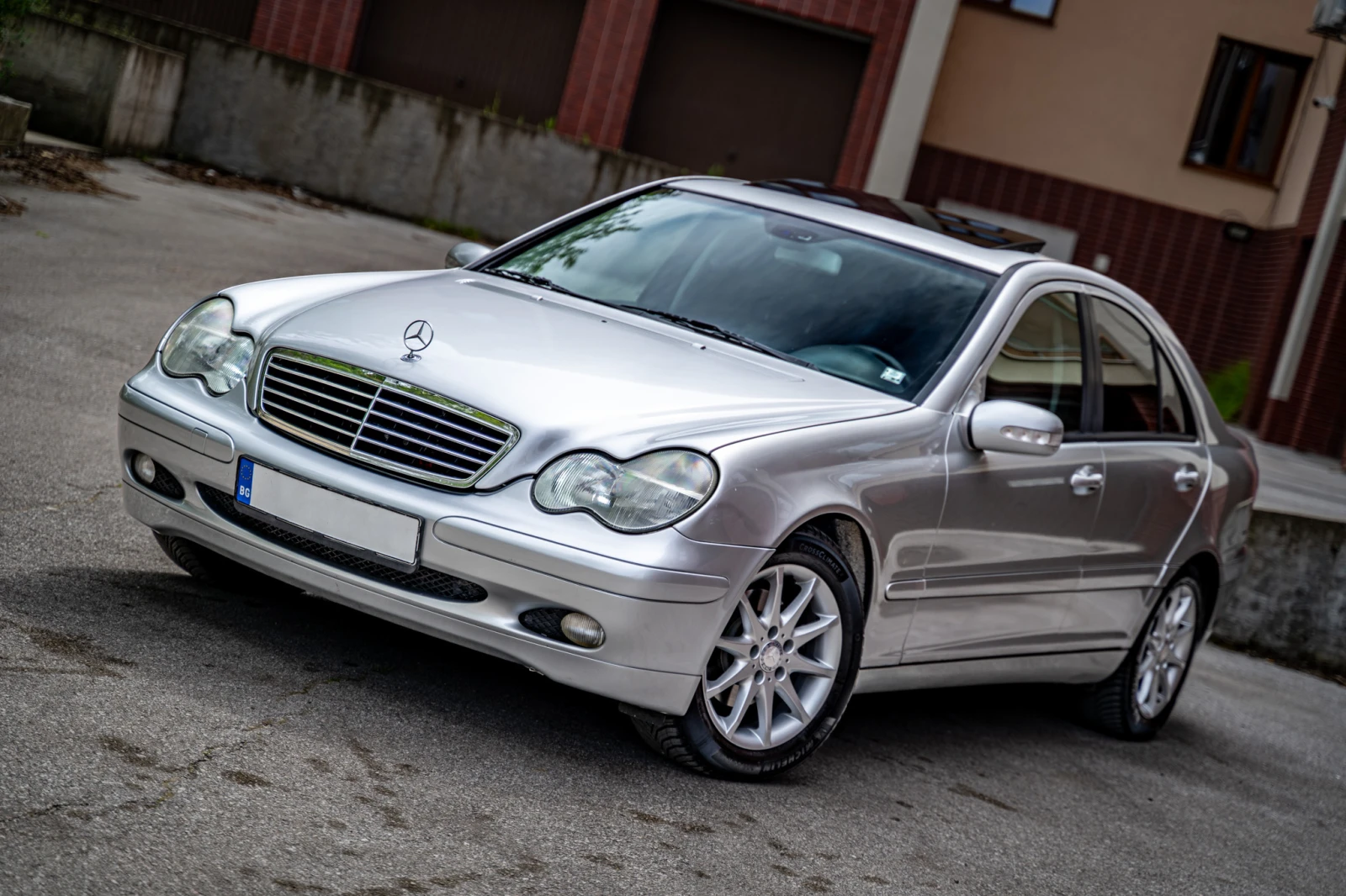 Mercedes-Benz C 200 Kompressor, снимка 3 - Автомобили и джипове - 54383329