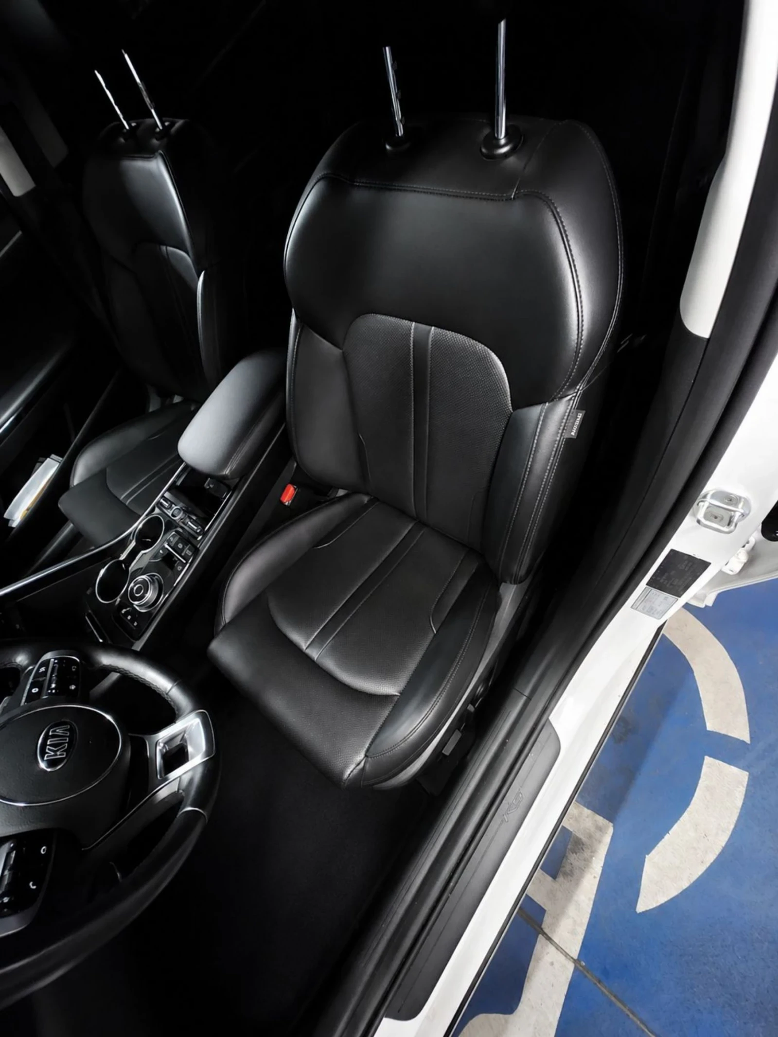 Kia K5 70 000км Газ, снимка 7 - Автомобили и джипове - 54486470