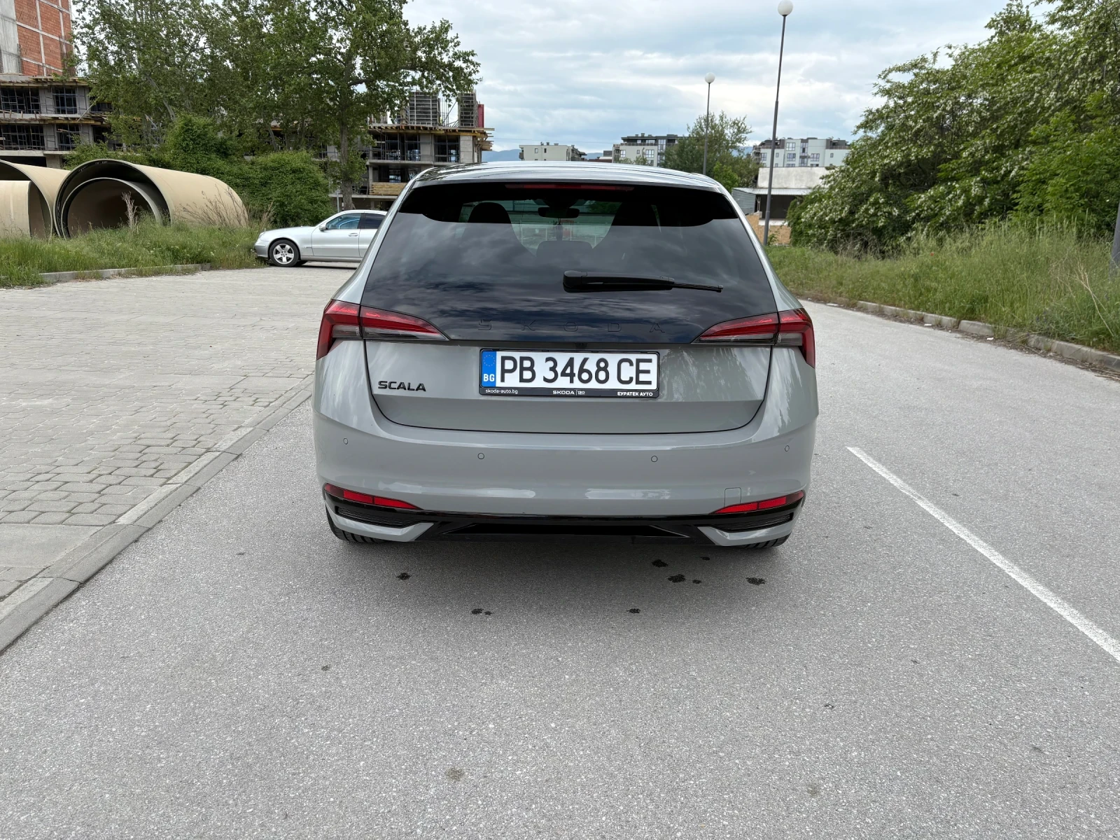 Skoda Scala 1.5 TSI MONTE CARLO PLUS/MATRIX/PANORAMA/НОВА , снимка 4 - Автомобили и джипове - 54683394