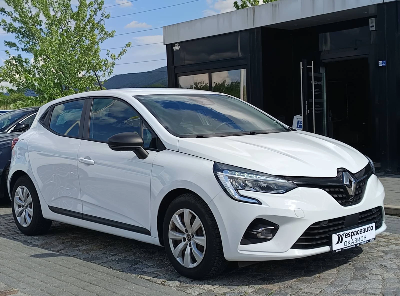 Renault Clio 1.0TCe/ 100к.с./LPG/ NAVI, снимка 3 - Автомобили и джипове - 54701868
