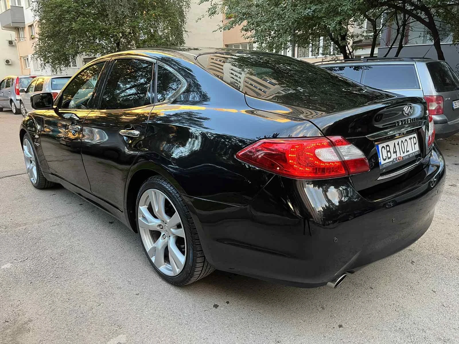 Infiniti M 35 Hibrid, снимка 17 - Автомобили и джипове - 54702641