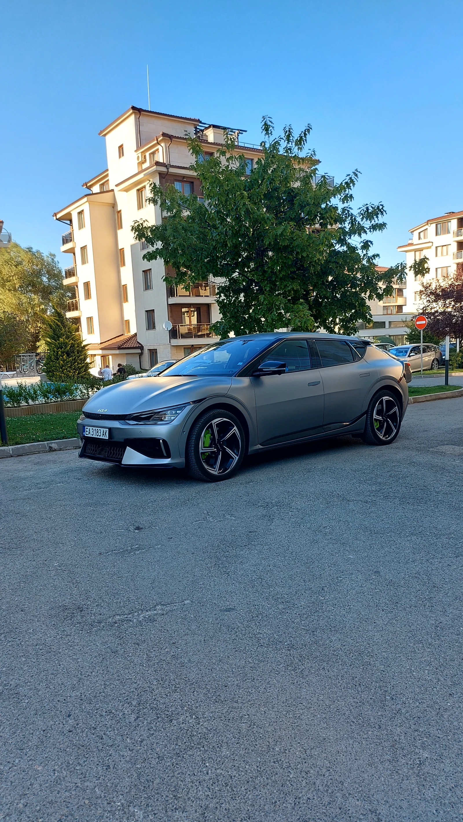 Kia EV6 GT, снимка 4 - Автомобили и джипове - 55985505