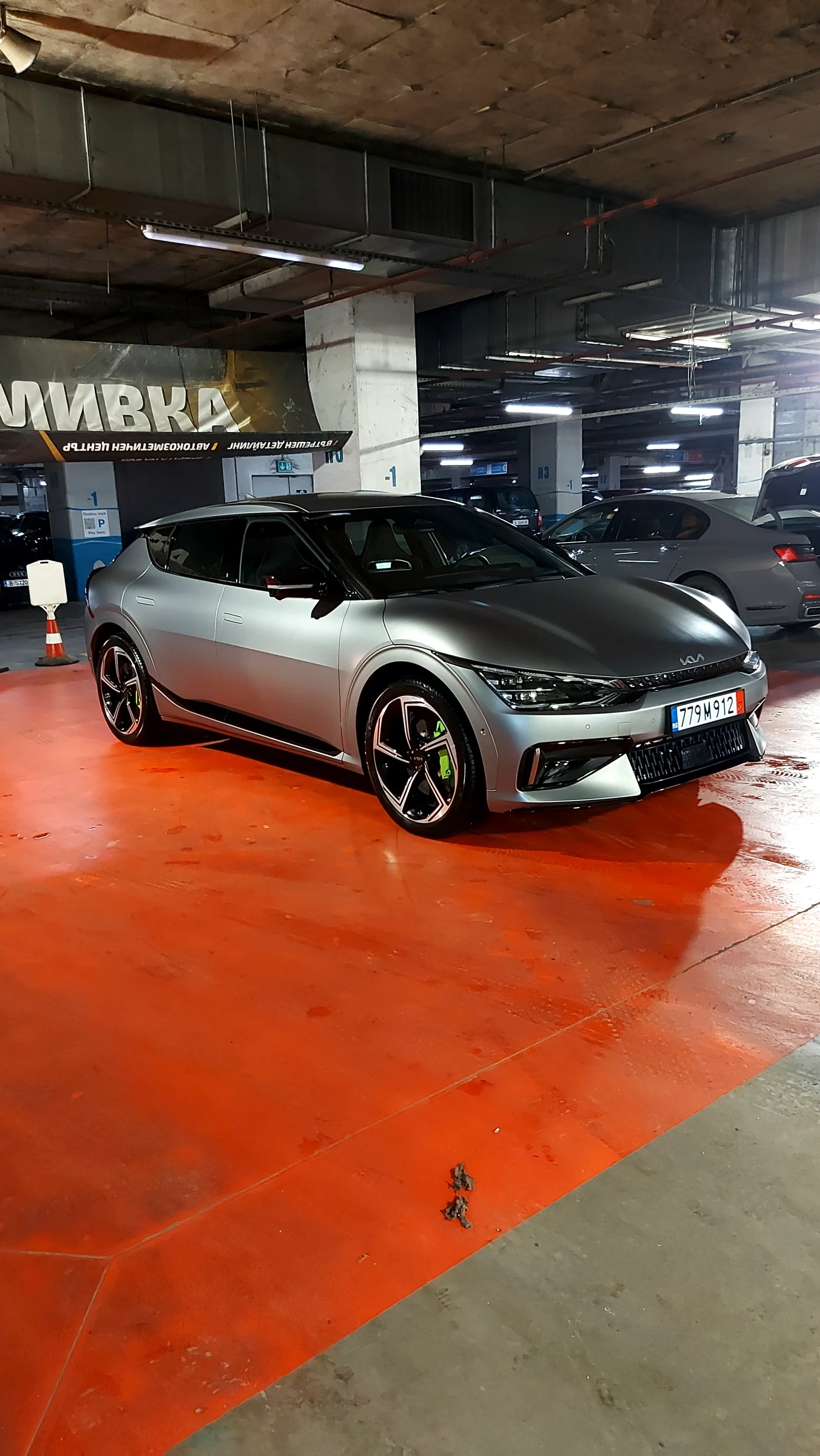 Kia EV6 GT, снимка 3 - Автомобили и джипове - 55390237