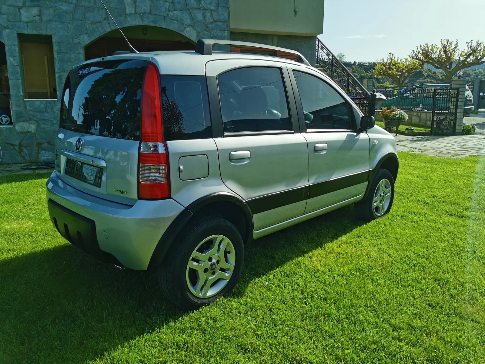 Fiat Panda 4x4 diesel 1.3 M jet климатроник , снимка 3 - Автомобили и джипове - 55709005