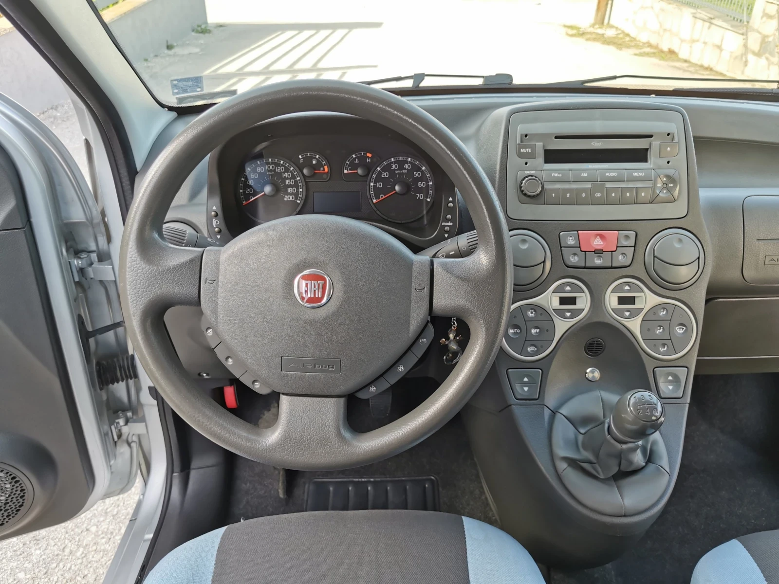 Fiat Panda 4x4 diesel 1.3 M jet климатроник , снимка 9 - Автомобили и джипове - 55709005