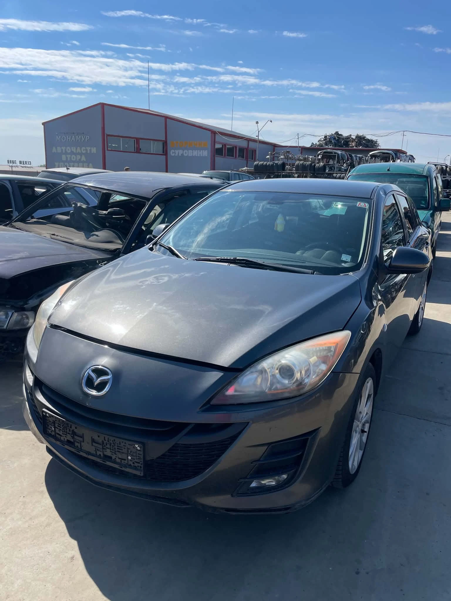 Mazda 3, снимка 2 - Автомобили и джипове - 55720522