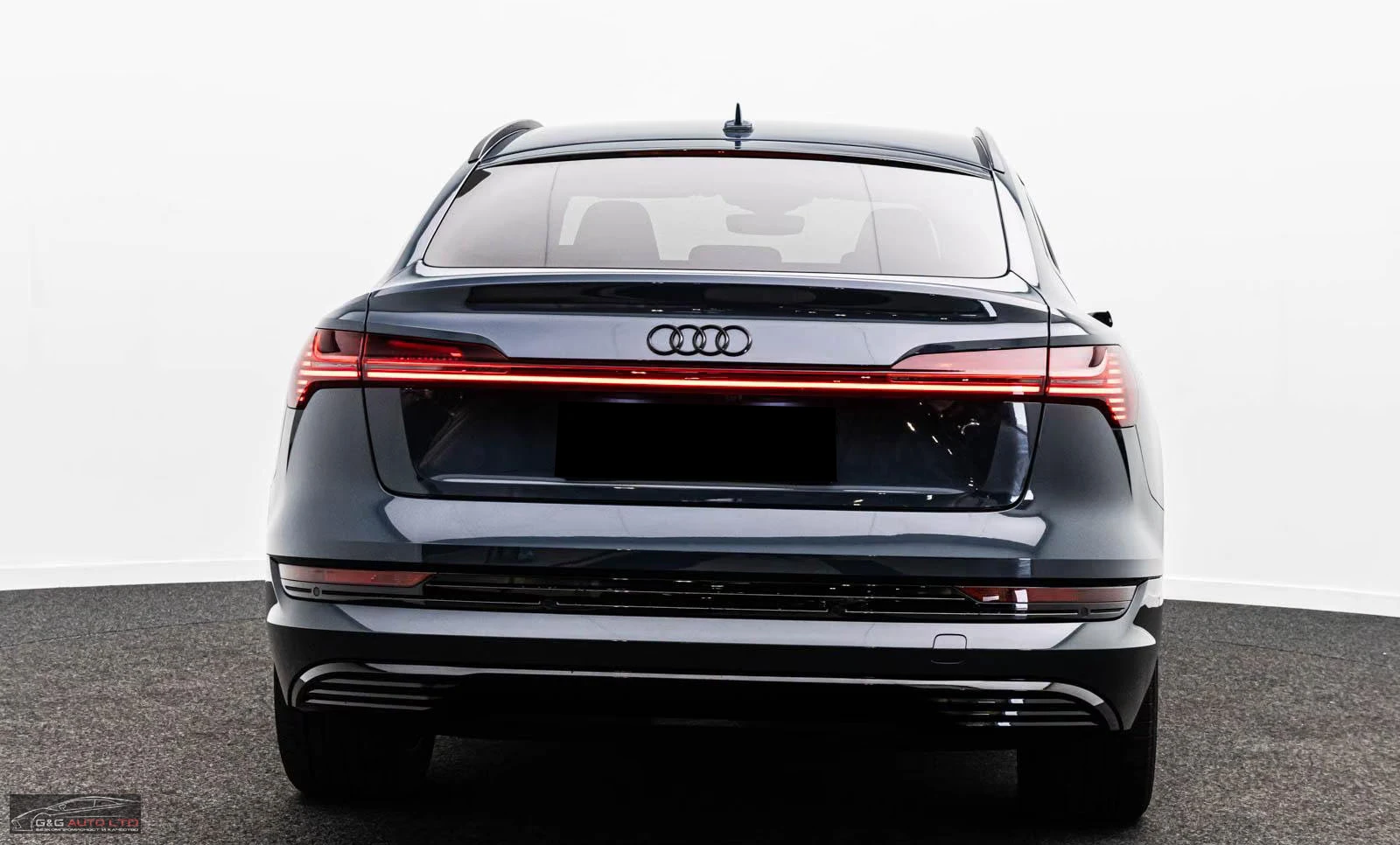 Audi E-Tron SPORTBACK/55/408HP/CAM/DIAMOND/SLINE/BLACK/922z | Mobile.bg � ����������� 9